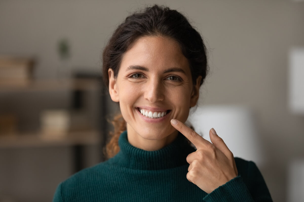 Answering the Most Common Questions About Veneers - Dentist Orleans / Gloucester - Orleans Gardens Dental Centre Answering the Most Common Questions About Veneers - Dentist Orleans / Gloucester - Orleans Gardens Dental Centre