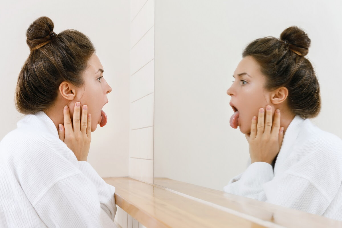 What Your Tongue Can Tell You About Your Oral Health - Dentist Orleans / Gloucester - Orleans Gardens Dental Centre What Your Tongue Can Tell You About Your Oral Health - Dentist Orleans / Gloucester - Orleans Gardens Dental Centre